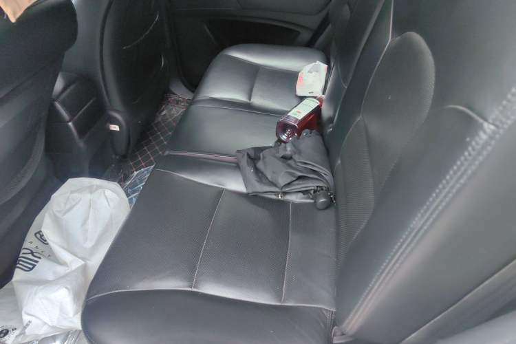 Used SsangYong Korando 2013 2.0L Gasoline 4x4 Automatic Elite Navigation Edition Left Rear Seat