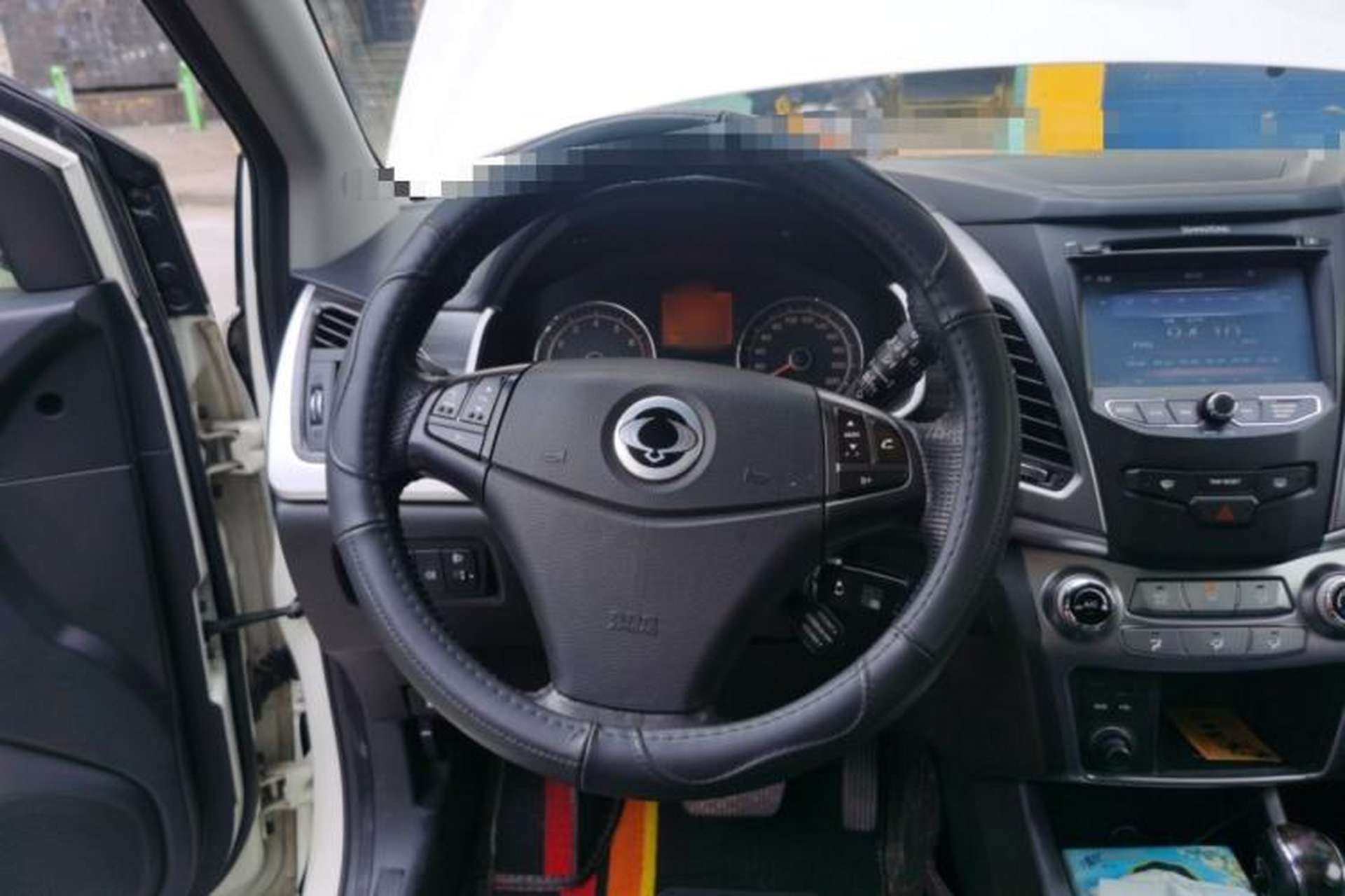 Used SsangYong Korando 2013 2.0L Gasoline Two-Wheel Drive Automatic Elite Edition Steering Wheel