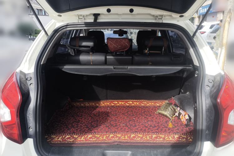 Used SsangYong Korando 2013 2.0L Gasoline 4x4 Automatic Elite Navigation Edition Trunk