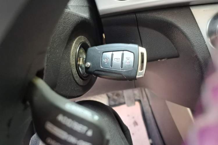 Used SsangYong Korando 2013 2.0L Gasoline Two-Wheel Drive Automatic Elite Edition Vehicle Key