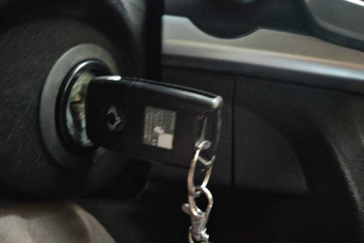 Used SsangYong Korando 2013 2.0L Gasoline Two-Wheel Drive Automatic Elite Edition Vehicle Key