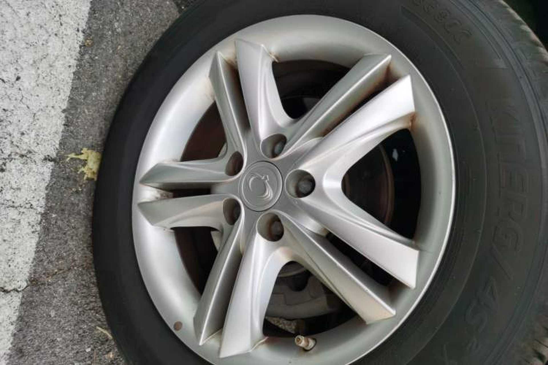 Used SsangYong Korando 2014 2.0L Gasoline 4x4 Automatic Luxury Navigation Edition Right Front Wheel Hub