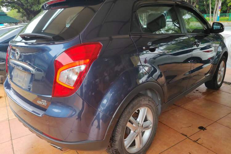 Used SsangYong Korando 2014 2.0L Gasoline 4x4 Automatic Luxury Navigation Edition Exterior 5