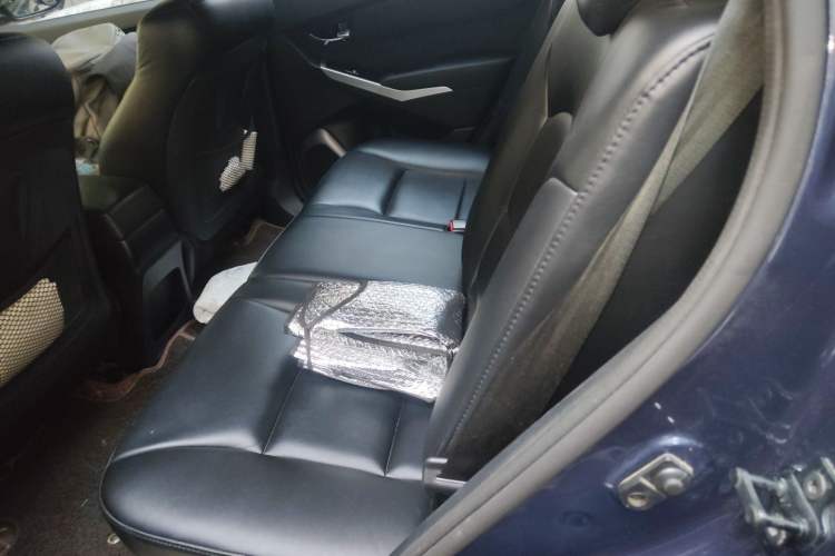 Used SsangYong Korando 2014 2.0L Gasoline 4x4 Automatic Luxury Navigation Edition Left Rear Seat