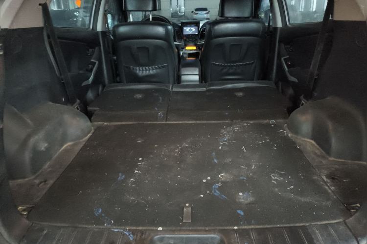 Used SsangYong Korando 2014 2.0L Gasoline Two-Wheel Drive Automatic Luxury Navigation Edition Trunk