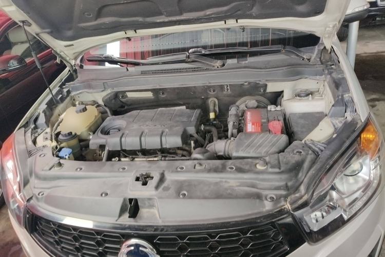 Used SsangYong Korando 2014 2.0L Gasoline Two-Wheel Drive Automatic Elite Navigation Edition Engine Bay