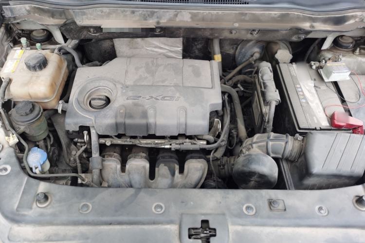 Used SsangYong Korando 2014 2.0L Gasoline 4x4 Automatic Luxury Navigation Edition Engine Bay