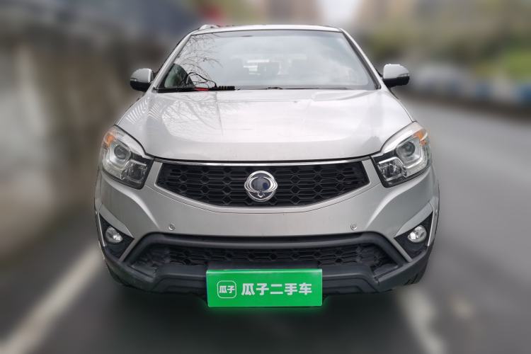 Used SsangYong Korando 2014 2.0L Gasoline 4x4 Automatic Luxury Navigation Edition Front