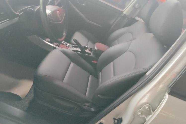 Used SsangYong Korando 2014 2.0L Gasoline Two-Wheel Drive Automatic Elite Navigation Edition Left Front Seat
