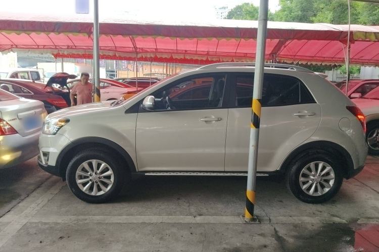 Used SsangYong Korando 2014 2.0L Gasoline Two-Wheel Drive Automatic Elite Navigation Edition Left Side