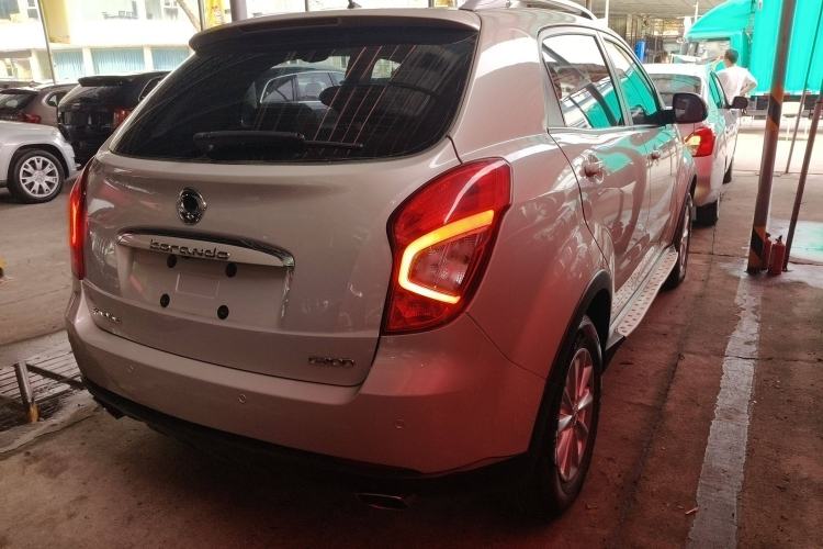 Used SsangYong Korando 2014 2.0L Gasoline Two-Wheel Drive Automatic Elite Navigation Edition Rear Right 45 Deg