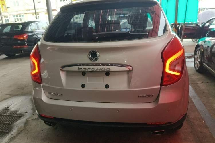 Used SsangYong Korando 2014 2.0L Gasoline Two-Wheel Drive Automatic Elite Navigation Edition Rear