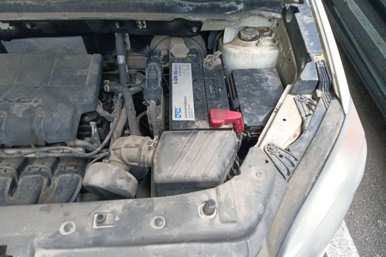 Used SsangYong Korando 2014 2.0L Gasoline Two-Wheel Drive Automatic Elite Navigation Edition Engine Bay Left