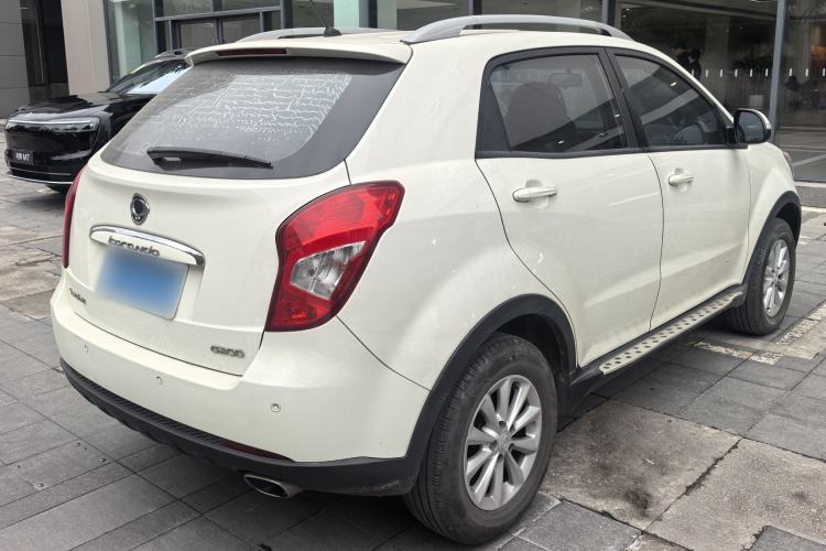 Used SsangYong Korando 2014 2.0L Gasoline Two-Wheel Drive Automatic Elite Navigation Edition Exterior 5