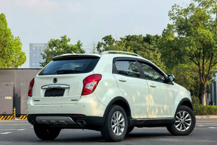 Used SsangYong Korando 2014 2.0L Gasoline Two-Wheel Drive Automatic Elite Navigation Edition Exterior 6