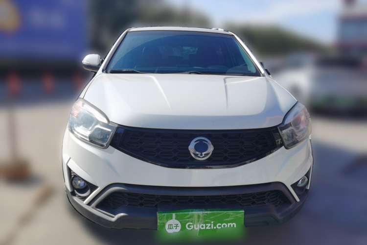 Used SsangYong Korando 2014 2.0L Gasoline Two-Wheel Drive Automatic Collection Edition Front