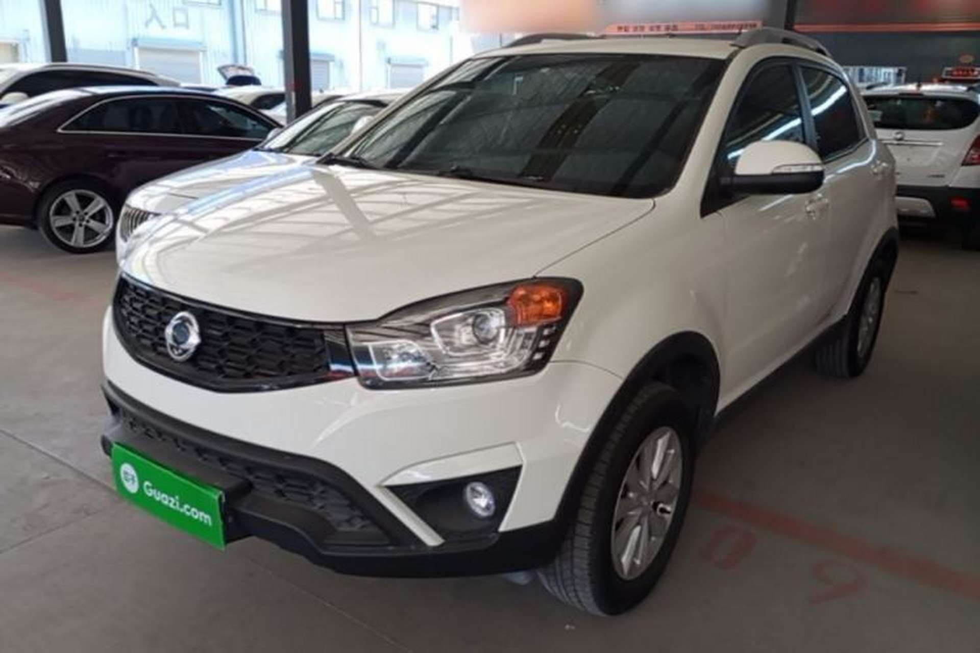 Used SsangYong Korando 2014 2.0L Gasoline Two-Wheel Drive Automatic Elite Navigation Edition Front Left 45 Deg
