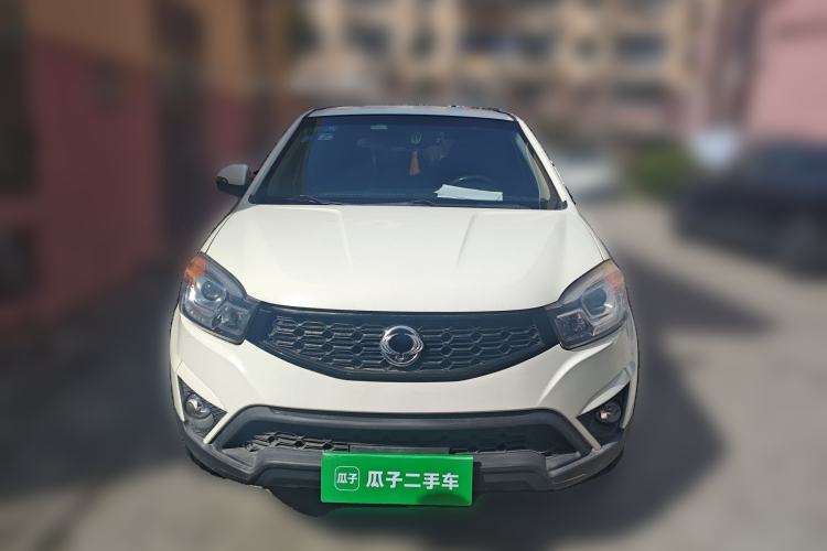 Used SsangYong Korando 2014 2.0L Gasoline Two-Wheel Drive Automatic Elite Navigation Edition Front