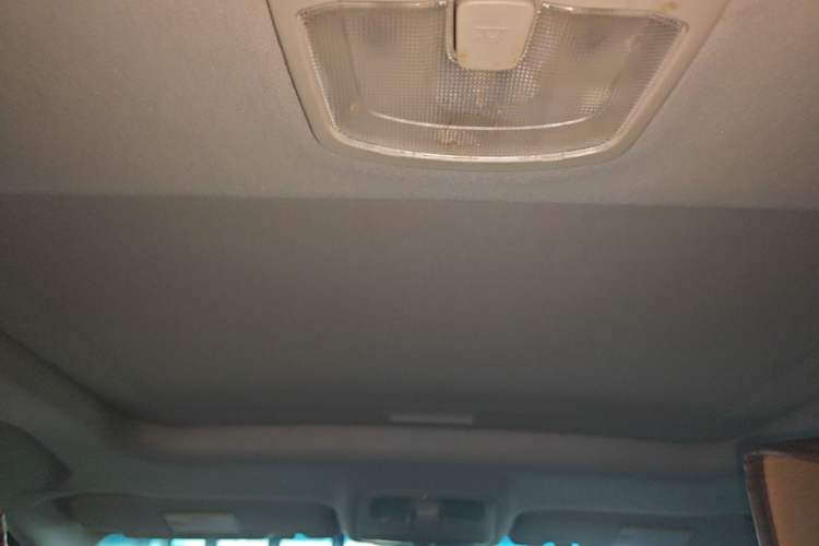 Used SsangYong Korando 2014 2.0L Gasoline Two-Wheel Drive Automatic Elite Navigation Edition Headliner