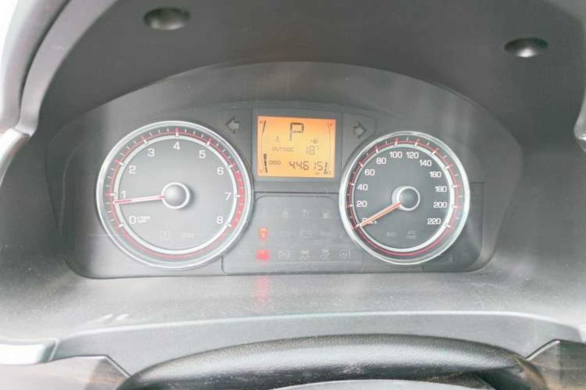 Used SsangYong Korando 2014 2.0L Gasoline Two-Wheel Drive Automatic Elite Navigation Edition Instrument Cluster