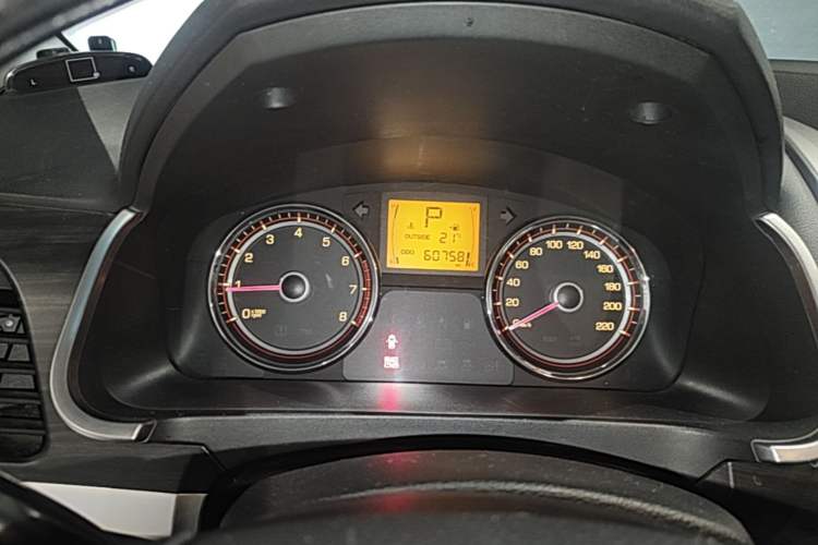 Used SsangYong Korando 2014 2.0L Gasoline Two-Wheel Drive Automatic Elite Navigation Edition Instrument Cluster