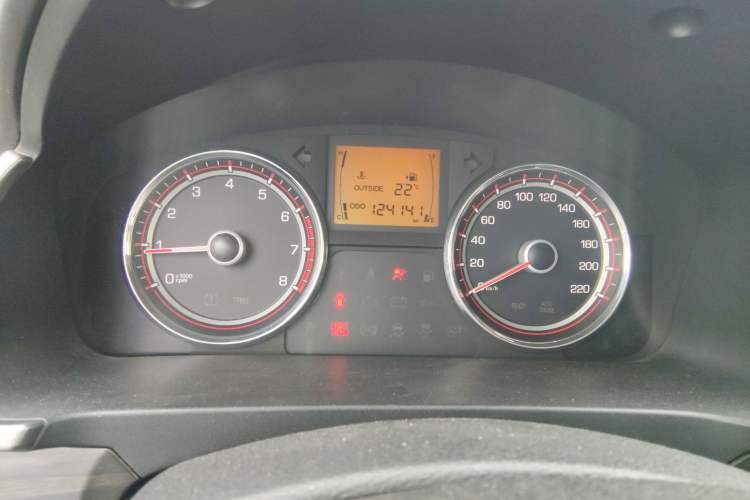 Used SsangYong Korando 2014 2.0L Gasoline Two-Wheel Drive Manual Comfort Navigation Edition Instrument Cluster