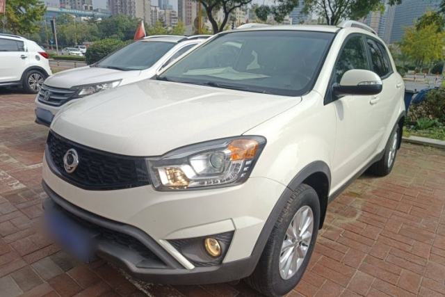 Used SsangYong Korando 2014 2.0L Gasoline Two-Wheel Drive Automatic Elite Navigation Edition