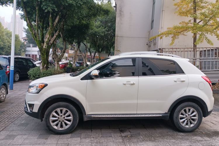 Used SsangYong Korando 2014 2.0L Gasoline Two-Wheel Drive Automatic Elite Navigation Edition Left Side