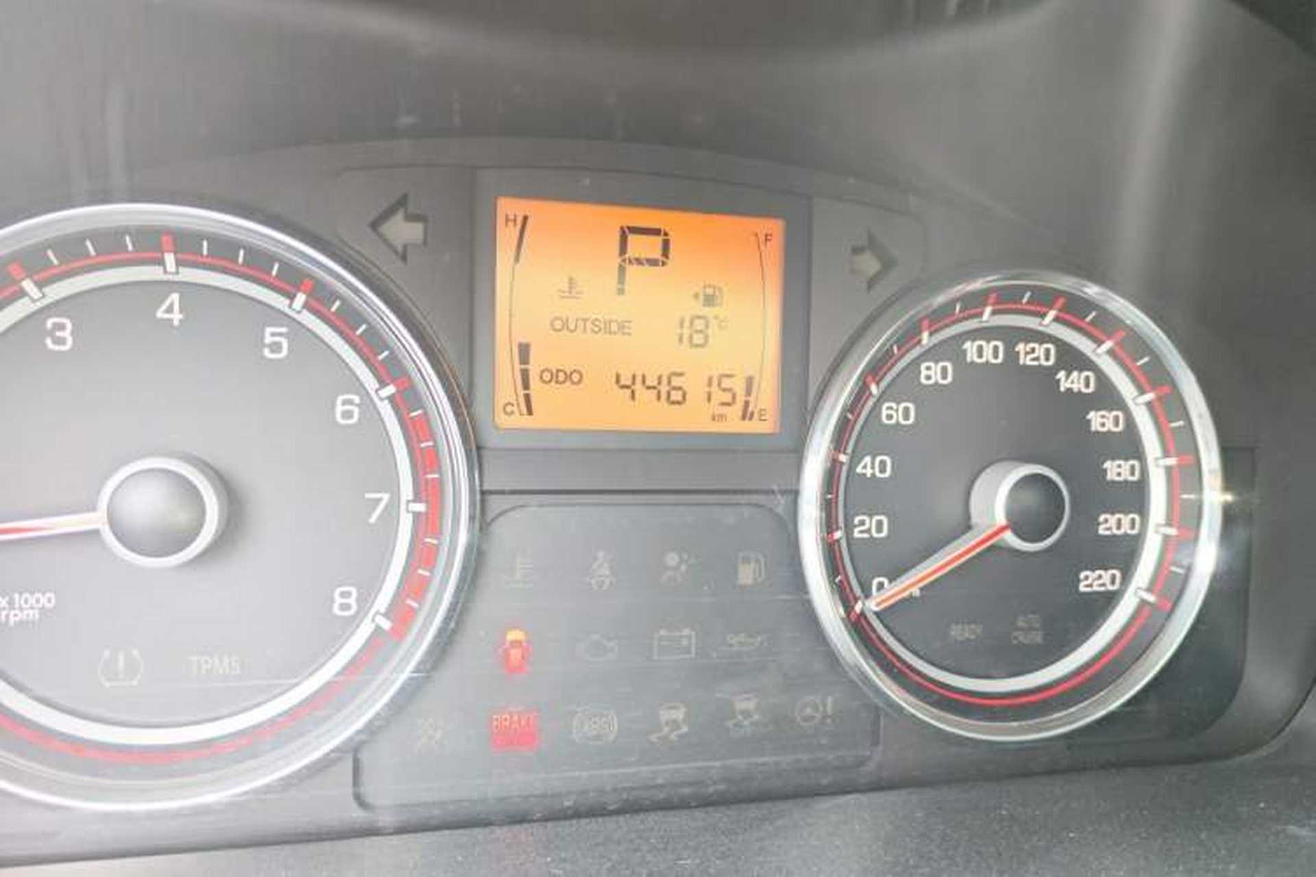 Used SsangYong Korando 2014 2.0L Gasoline Two-Wheel Drive Automatic Elite Navigation Edition Odometer Close Up