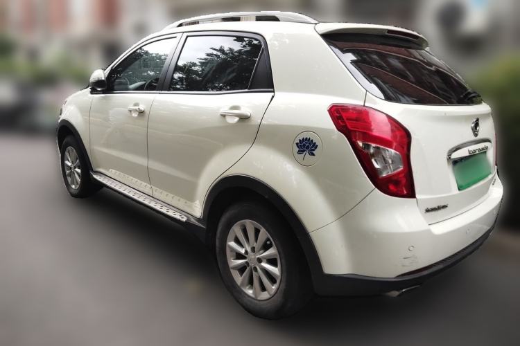 Used SsangYong Korando 2014 2.0L Gasoline Two-Wheel Drive Automatic Elite Navigation Edition Rear Left 45 Deg