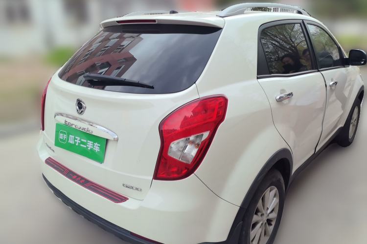 Used SsangYong Korando 2014 2.0L Gasoline Two-Wheel Drive Automatic Elite Navigation Edition Rear Right 45 Deg