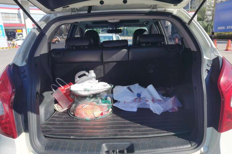 Used SsangYong Korando 2014 2.0L Gasoline Two-Wheel Drive Automatic Collection Edition Trunk