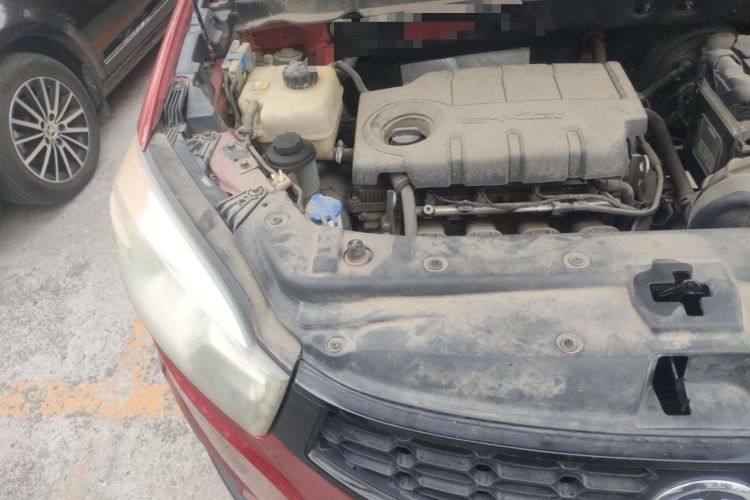 Used SsangYong Korando 2015 2.0L 4x4 Automatic Zhi Chun Edition Engine Bay Right