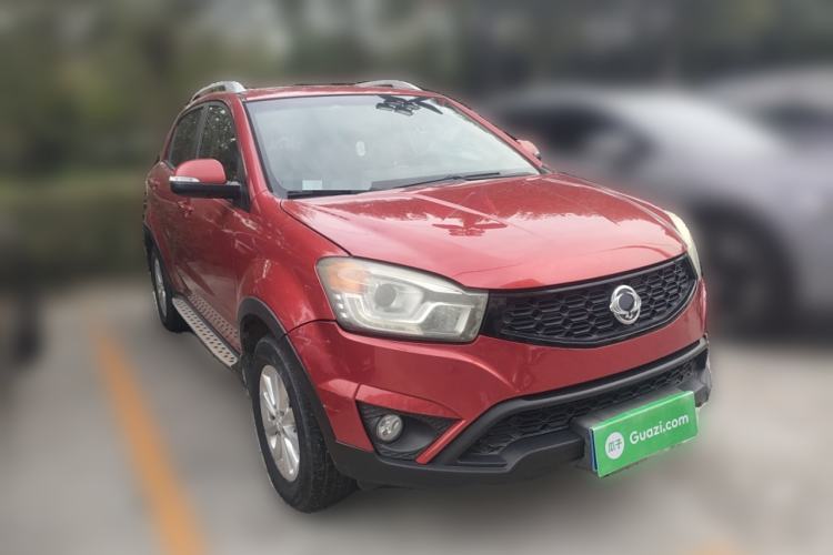 Used SsangYong Korando 2015 2.0L 4x4 Automatic Zhi Chun Edition Front Right 45 Deg