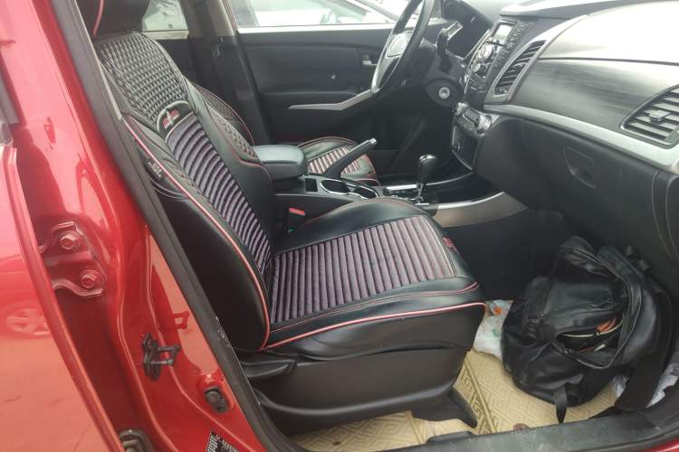 Used SsangYong Korando 2015 2.0L 4x4 Automatic Zhi Chun Edition Right Front Seat