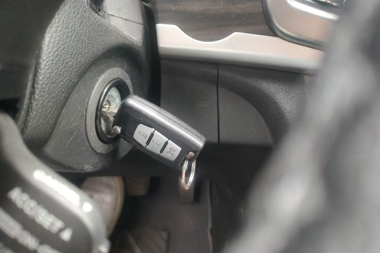 Used SsangYong Korando 2015 2.0L 4x4 Automatic Zhi Chun Edition Vehicle Key