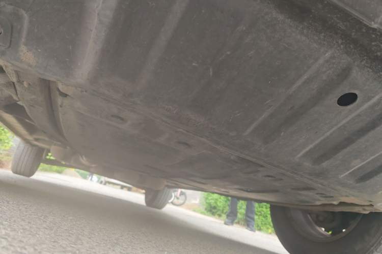 Used SsangYong Korando 2015 2.0L Two-Wheel Drive Automatic ZhiXiang Edition Chassis Front