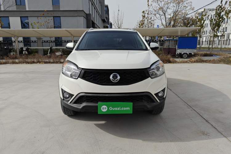 Used SsangYong Korando 2015 2.0L 4x4 Automatic Zhi Chun Edition Exterior 1