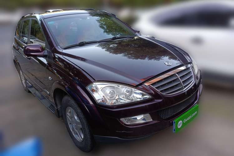 Used SsangYong Kyron 2007 M200 XDi MS Standard Model Front Right 45 Deg