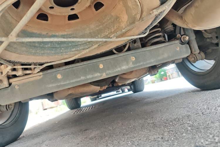 Used SsangYong Kyron 2010 2.0T Yixiang Expo Navigation Edition Diesel Version Chassis Rear