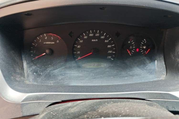 Used SsangYong Kyron 2010 2.0T Yixiang Expo Navigation Edition Diesel Version Instrument Cluster