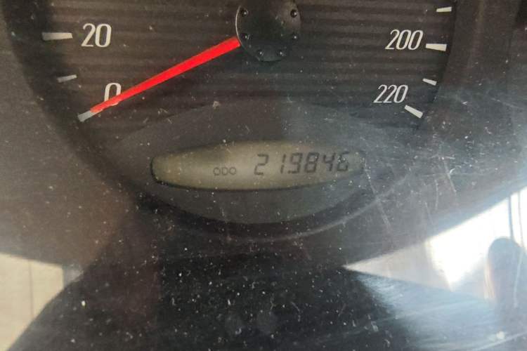 Used SsangYong Kyron 2010 2.0T Yixiang Expo Navigation Edition Diesel Version Odometer Close Up