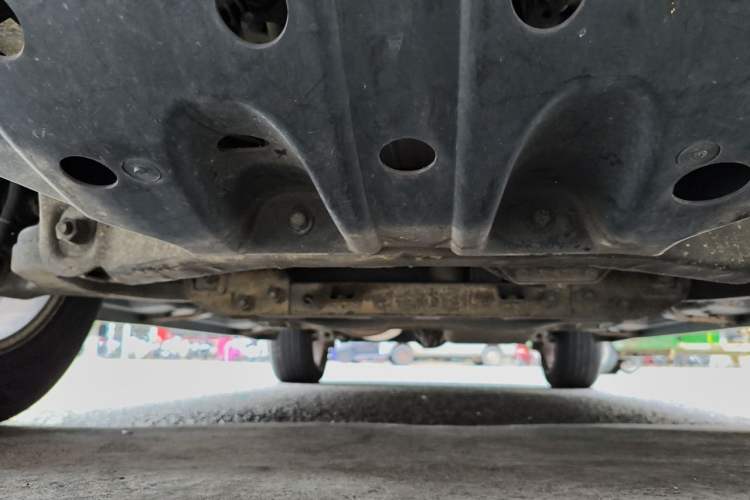 Used SsangYong Kyron 2011 2.0T Four-Wheel Drive Elite Navigation Edition Chassis Front