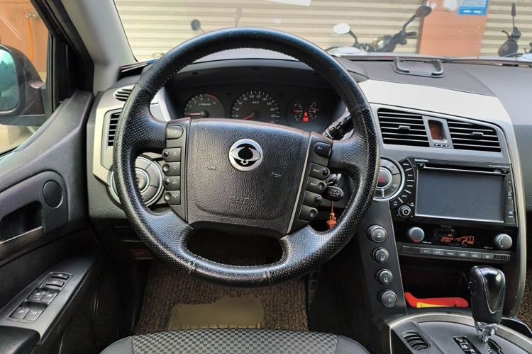 Used SsangYong Kyron 2011 2.0T Four-Wheel Drive Elite Navigation Edition Steering Wheel