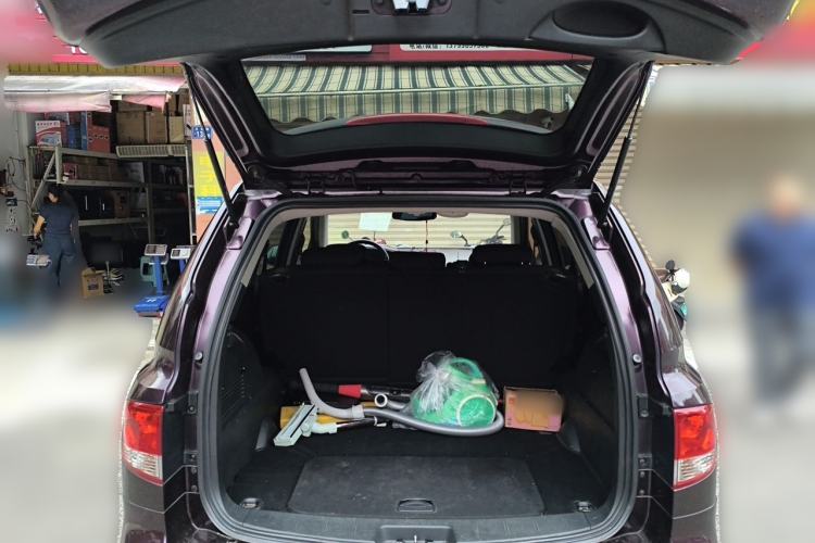 Used SsangYong Kyron 2011 2.0T Four-Wheel Drive Elite Navigation Edition Trunk