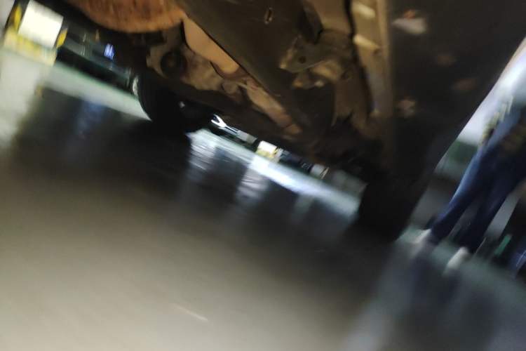 Used SsangYong Kyron 2011 2.0T Four-Wheel Drive Elite Navigation Edition Chassis Rear Right