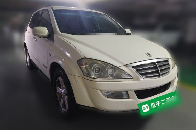 Used SsangYong Kyron 2011 2.0T Four-Wheel Drive Elite Navigation Edition Front Right 45 Deg