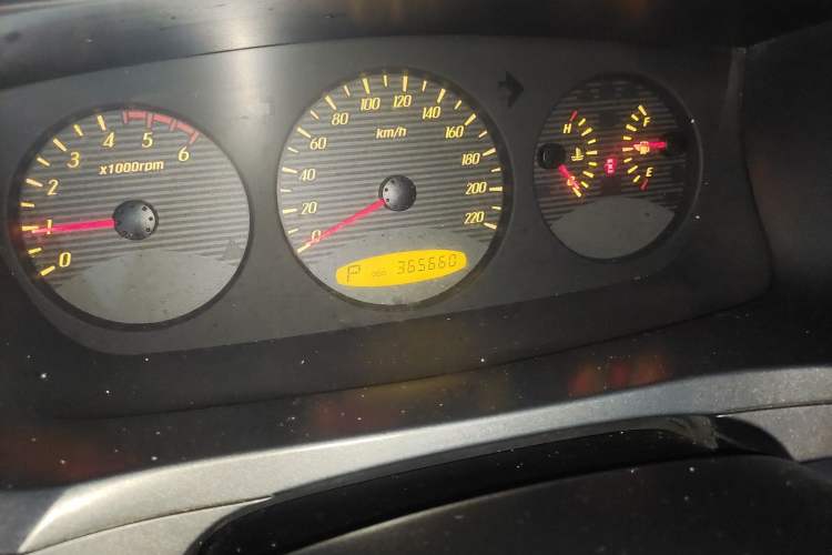 Used SsangYong Kyron 2011 2.0T Four-Wheel Drive Elite Navigation Edition Odometer Close Up