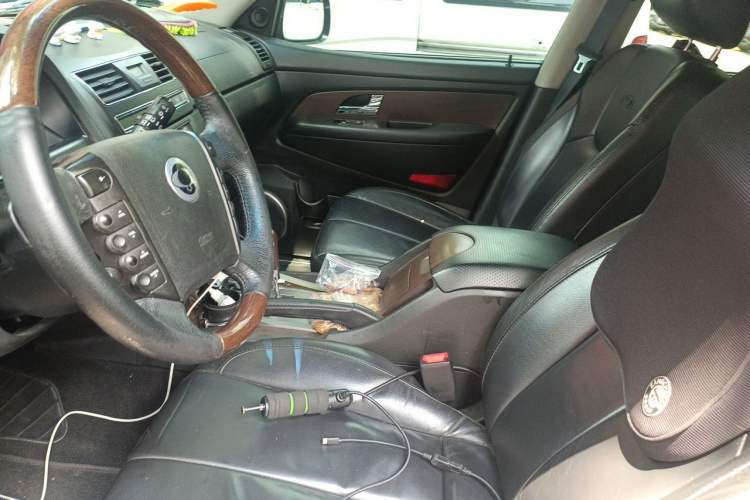 Used SsangYong Rexton 2010 270XDi Deluxe Flagship Edition Left Front Seat