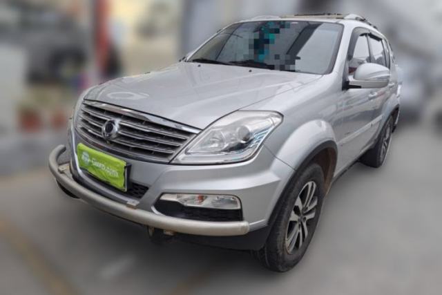 Used SsangYong Rexton W 2014 2.0T Four-Wheel Drive Luxury Navigation Version with 5 Seats